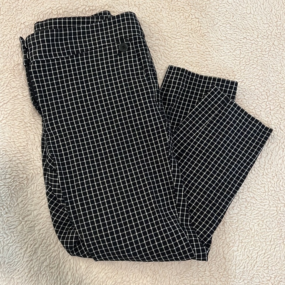 Loft Julie Black & White Pants